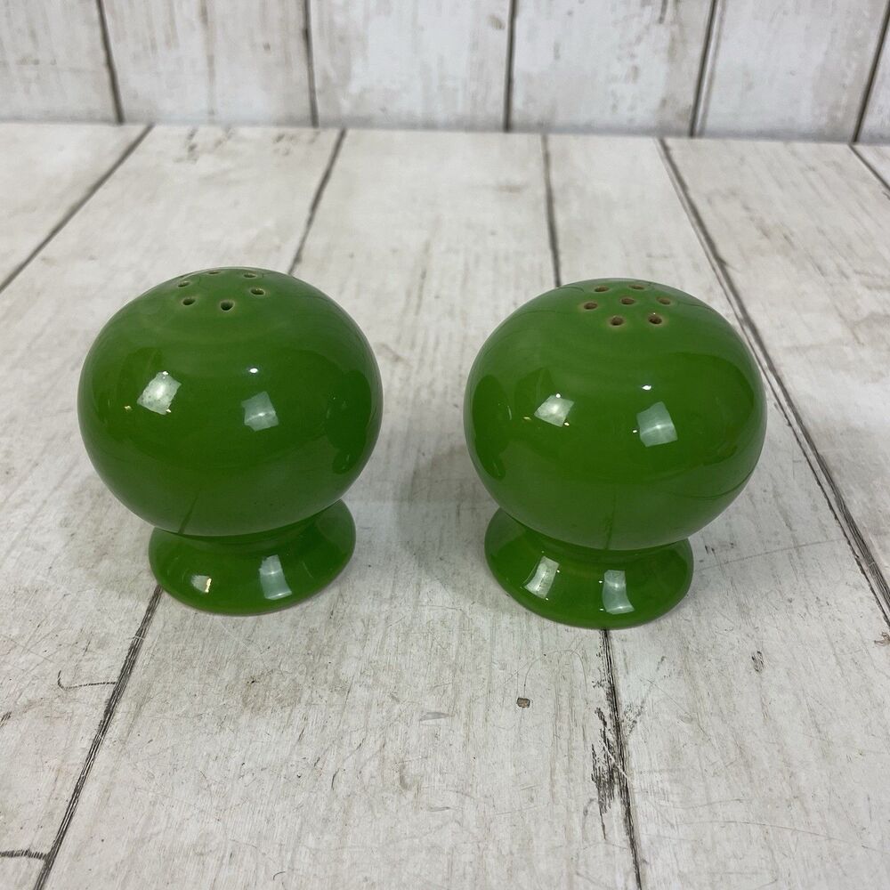 Fiesta Ware Shamrock Green Salt & Pepper Shakers by Homer Laughlin